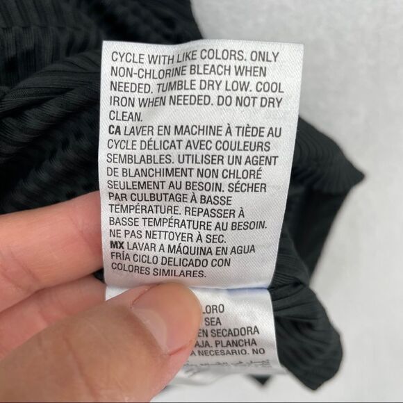 -Material Girl Women's Halter Wrap Dress NWT M - Picture 5 of 9